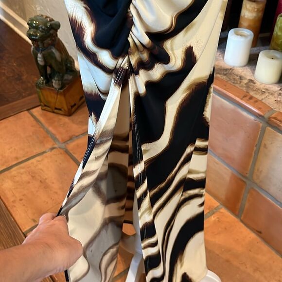 Julian Chang Animal Print One Shoulder Long sleeved Maxi Dress, M! - Picture 7 of 8